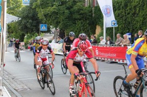 Otto bei der Zieldurchfahrt in Deißlingen