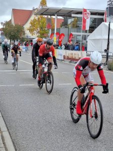 Stefan vorne im Feld in Meckenbeuren